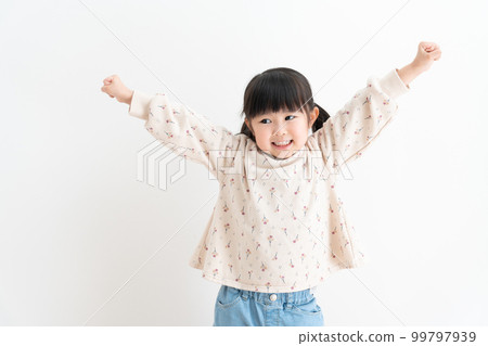 孩子們歡欣鼓舞 99797939