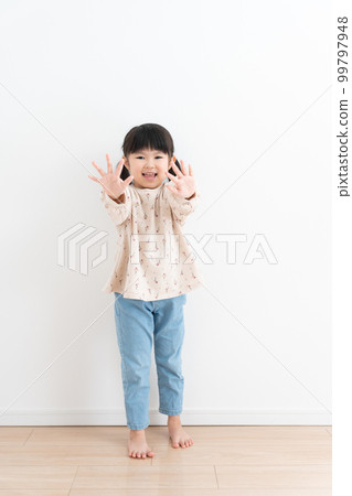 孩子的全身 99797948