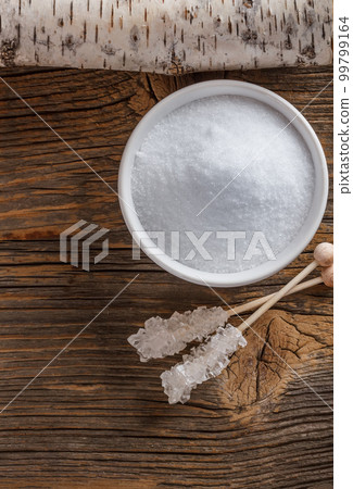 Top view of xylitol Top view of xylitol 99799164