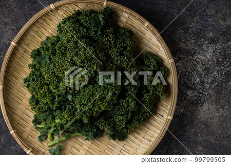 卡里諾羽衣甘藍配新鮮蔬菜 卡里諾羽衣甘藍配新鮮蔬菜 99799505