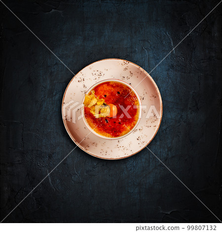 Delicious creme brulee Delicious creme brulee 99807132