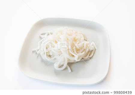 煮米粉烏冬面 煮米粉烏冬面 99808439