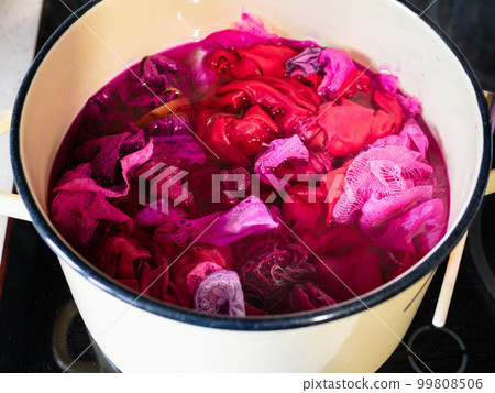 acid dyeing of various fabrics on stove at home 99808506