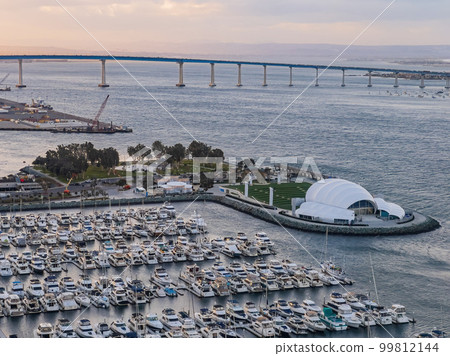 Aerial view of the Embarcadero Marina Park with many ships Aerial view of the Embarcadero Marina Park with many ships 99812144