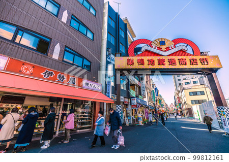 巢鴨地藏購物等東京都的城市風光 99812161