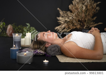 woman and energy healing woman and energy healing 99813801