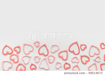 sweet meringue kiss cookies of heart shapes 99814673