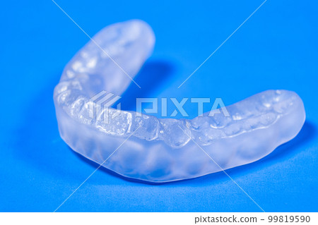 Dental mouthguard, splint for the treatment of dysfunction of the temporomandibular joints, bruxism, malocclusion, to relax the muscles of the jaw. 99819590