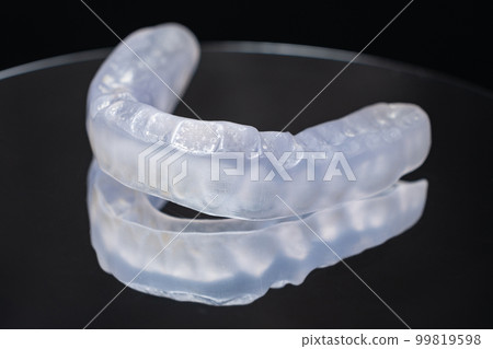 Dental mouthguard, splint for the treatment of dysfunction of the temporomandibular joints, bruxism, malocclusion, to relax the muscles of the jaw. 99819598