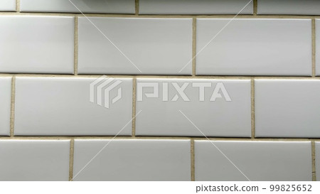White tile 99825652
