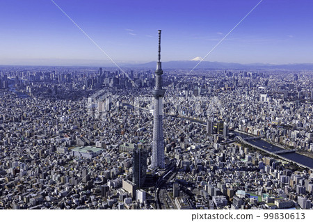 天空樹和富士山,空拍照片,2023 年 天空樹和富士山,空拍照片,2023 年 99830613