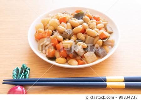 Simmered Soybean Ingredients 99834735