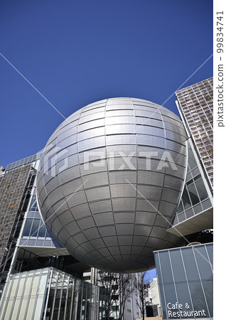 白川公園（名古屋市科學館天文館外） 99834741