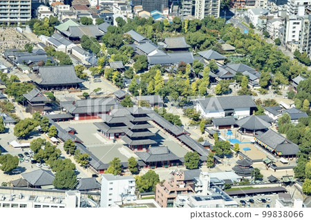 Bird's-eye view of Shitennoji Temple, Osaka Prefecture 99838066