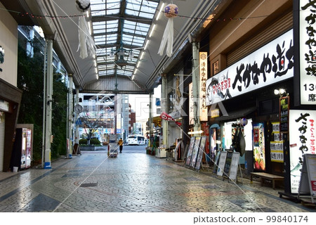 Shizuoka City Ginza Shopping Arcade in front of Shimizu Station Shizuoka City Ginza Shopping Arcade in front of Shimizu Station 99840174