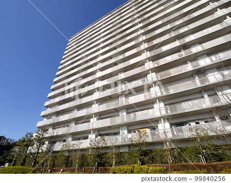 A large apartment complex around Shin-Kawasaki Station, Kanagawa Prefecture A large apartment complex around Shin-Kawasaki Station, Kanagawa Prefecture 99840256