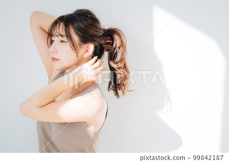 Beauty image 99842187