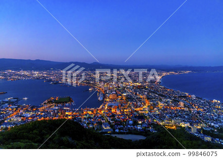Hakodate night view (September Hokkaido sunny) 99846075