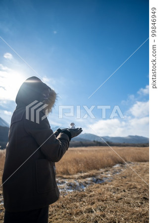 雪人和女人 雪人和女人 99846949