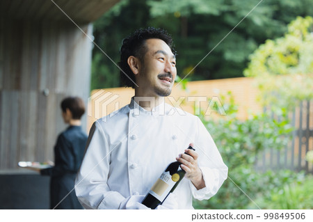 Restaurant chef 99849506