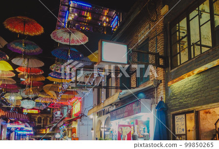 柬埔寨胡同街道傘 柬埔寨胡同街道傘 99850265