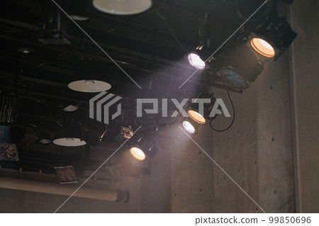 舞檯燈光 直播間燈光 99850696