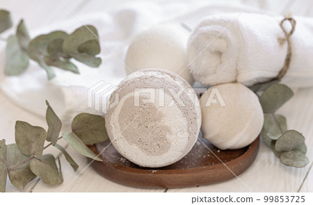 Spa composition with bath bombs and towels, close-up. 99853725