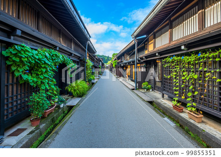 岐阜飛驒高山街景 99855351