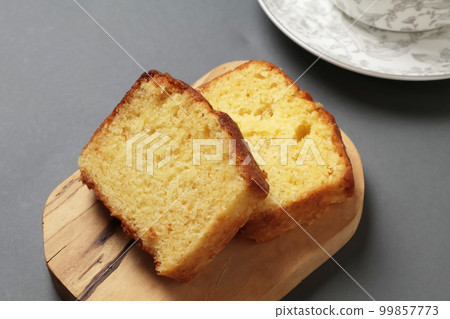 pound cake cut pound cake cut 99857773