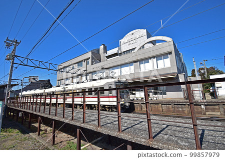 Ecchu-Funabashi Station on the Toyama Chiho Railway (Funabashi Village, Toyama Prefecture) Ecchu-Funabashi Station on the Toyama Chiho Railway (Funabashi Village, Toyama Prefecture) 99857979