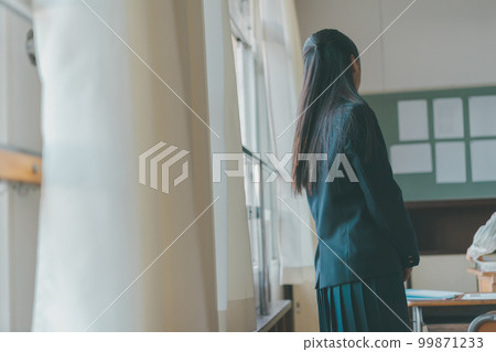 返回 後背 背影 99871233