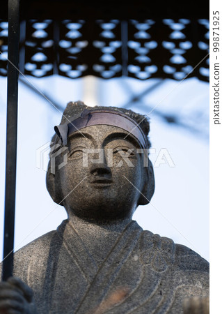 Ichinomiya Temple 99871925