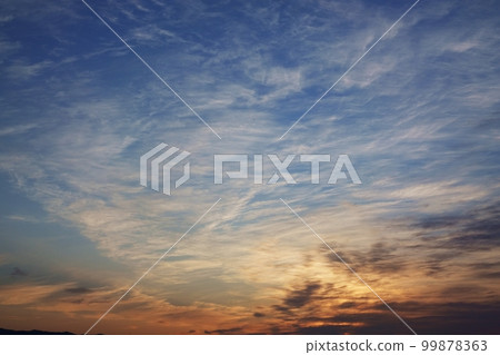 Sky with various clouds at sunrise Spring/Sky mainly/220502am Sky with various clouds at sunrise Spring/Sky mainly/220502am 99878363