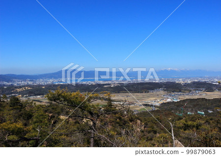 Scenery around Lake Biwa waiting for spring from Doyama Scenery around Lake Biwa waiting for spring from Doyama 99879063