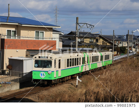 Train of Yokkaichi Asunaro Railway 99881975