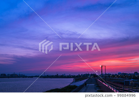 Tamagawa Sky Bridge King Sky Front Dusk Tamagawa Sky Bridge King Sky Front Dusk 99884996