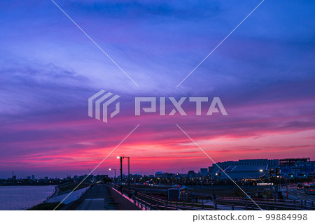 Tamagawa Sky Bridge King Sky Front Dusk Tamagawa Sky Bridge King Sky Front Dusk 99884998