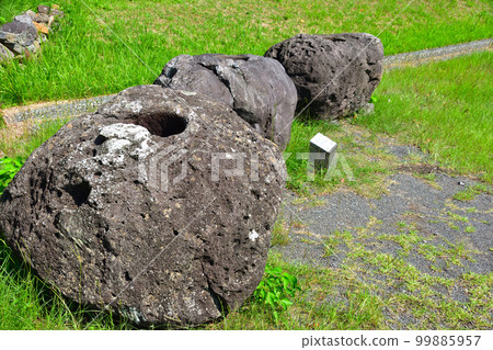 Flagpole Stone Nagoya Castle Ruins Flagpole Stone Nagoya Castle Ruins 99885957