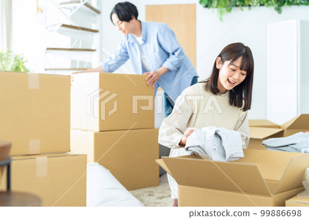 移動 轉移 包裝 丈夫夫婦 家庭生活方式 生活 99886698