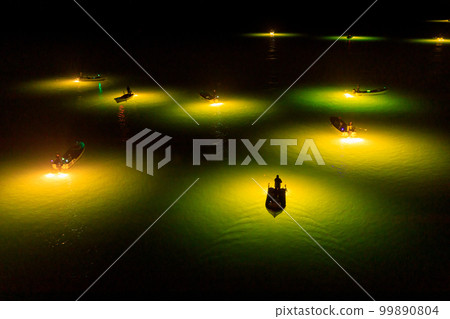 Tokushima _ Spectacular view of glass eel fishing in the Yoshino River 99890804