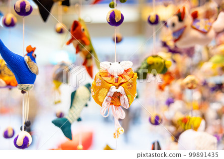 掛飾和掛娃娃 99891435