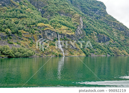 Beautiful view of Flam Fjord from a cruise boat trip Beautiful view of Flam Fjord from a cruise boat trip 99892219