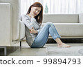 Toothache, pain, young woman, home, housing, young woman, Korean 99894793