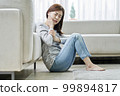 Toothache, pain, young woman, home, housing, young woman, Korean 99894817