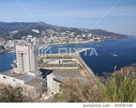 初春的熱海 99898186