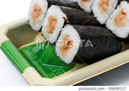 納豆卷，納豆卷，日本料理，maki 壽司，納豆，海藻，米飯，總和，日式，日本料理，壽司，壽司，食物，紫菜，食物 99899117