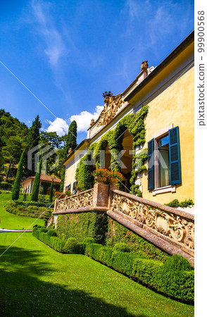 View of Villa del Balbianello overlooking Lake Como in Lenno, Lombardy, Italy View of Villa del Balbianello overlooking Lake Como in Lenno, Lombardy, Italy 99900568