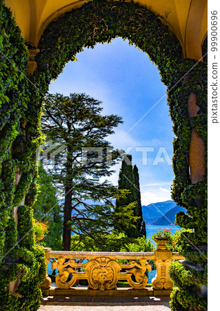 View of Villa del Balbianello overlooking Lake Como in Lenno, Lombardy, Italy View of Villa del Balbianello overlooking Lake Como in Lenno, Lombardy, Italy 99900696