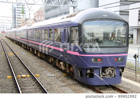 榻榻米房間火車花 99902892