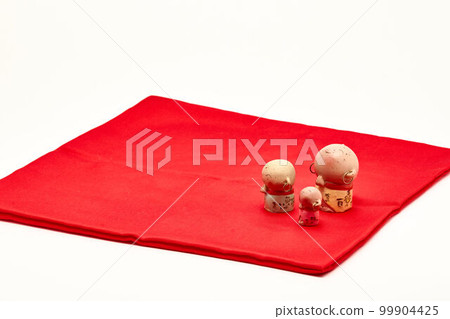 Jizo figurines 99904425